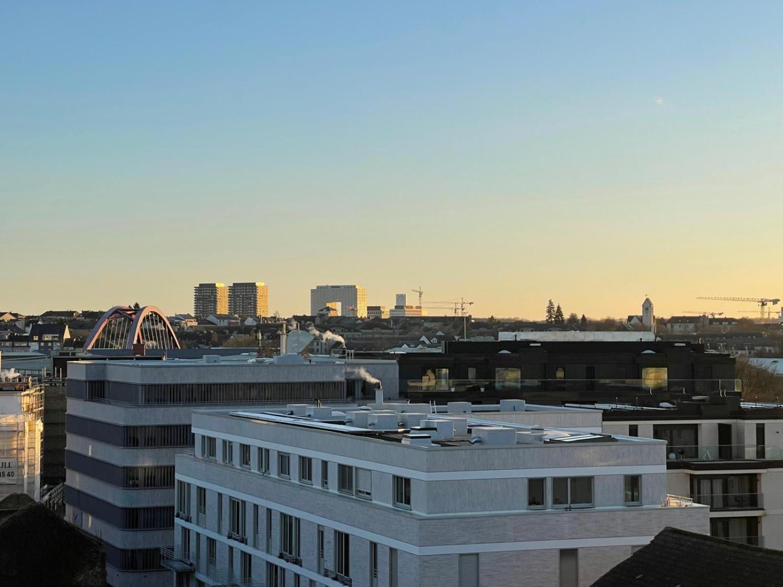 Апартаменти Lux Penthouse - Office, Terrace, Gym & Parking Люксембург Екстер'єр фото