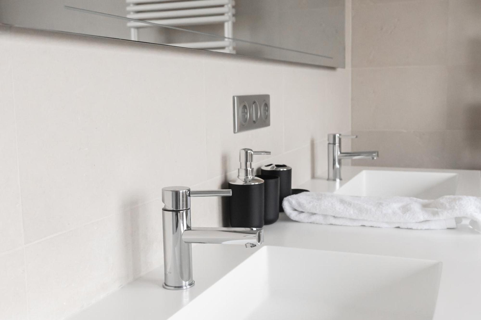 Апартаменти Lux Penthouse - Office, Terrace, Gym & Parking Люксембург Екстер'єр фото